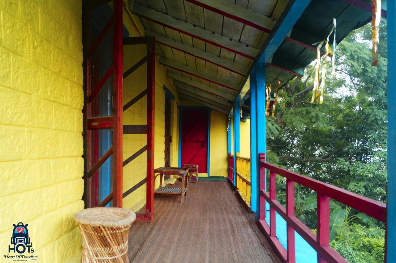 Hots Nainital Hostel Patwa Dunga Buitenkant foto