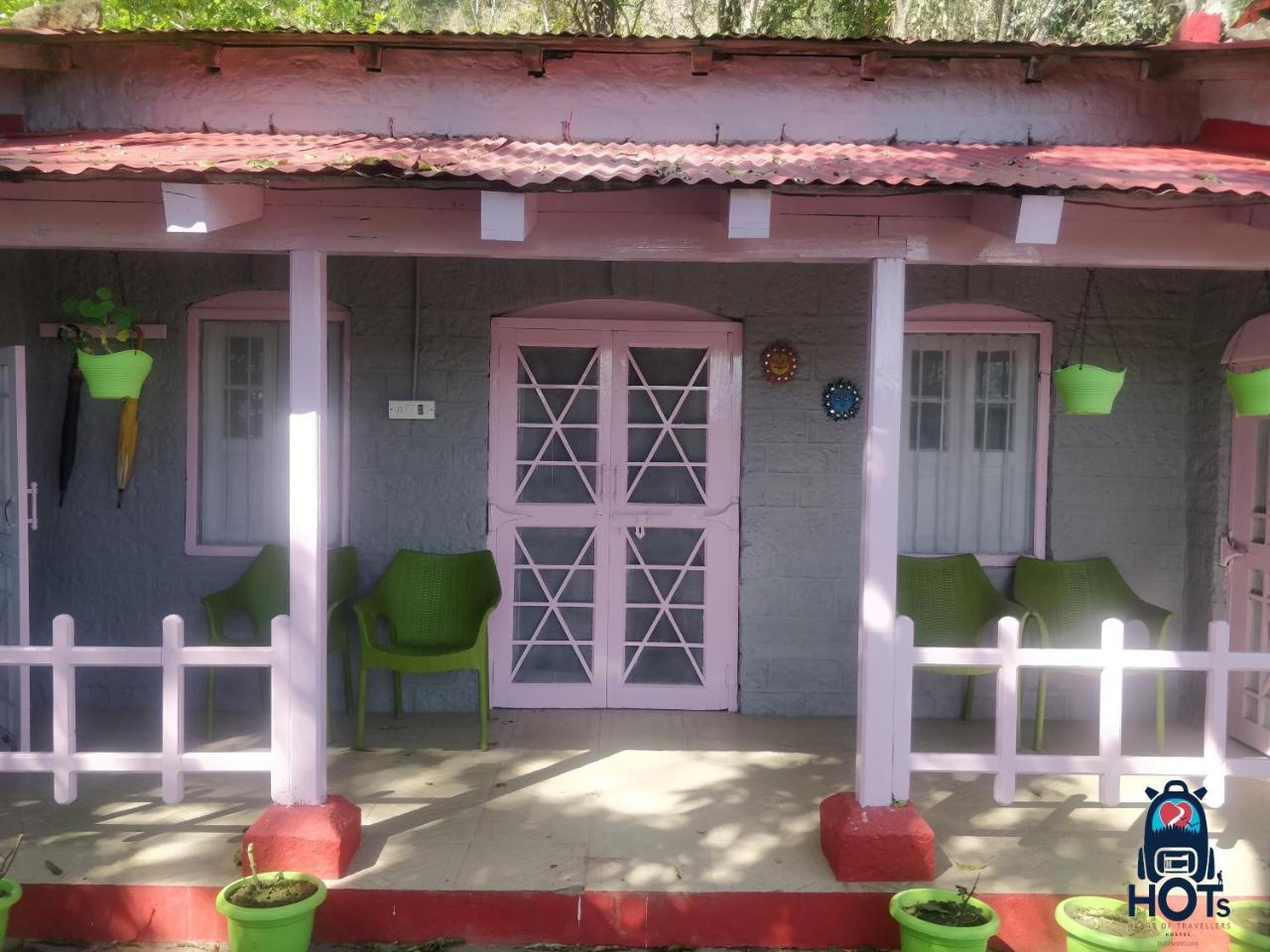 Hots Nainital Hostel Patwa Dunga Buitenkant foto
